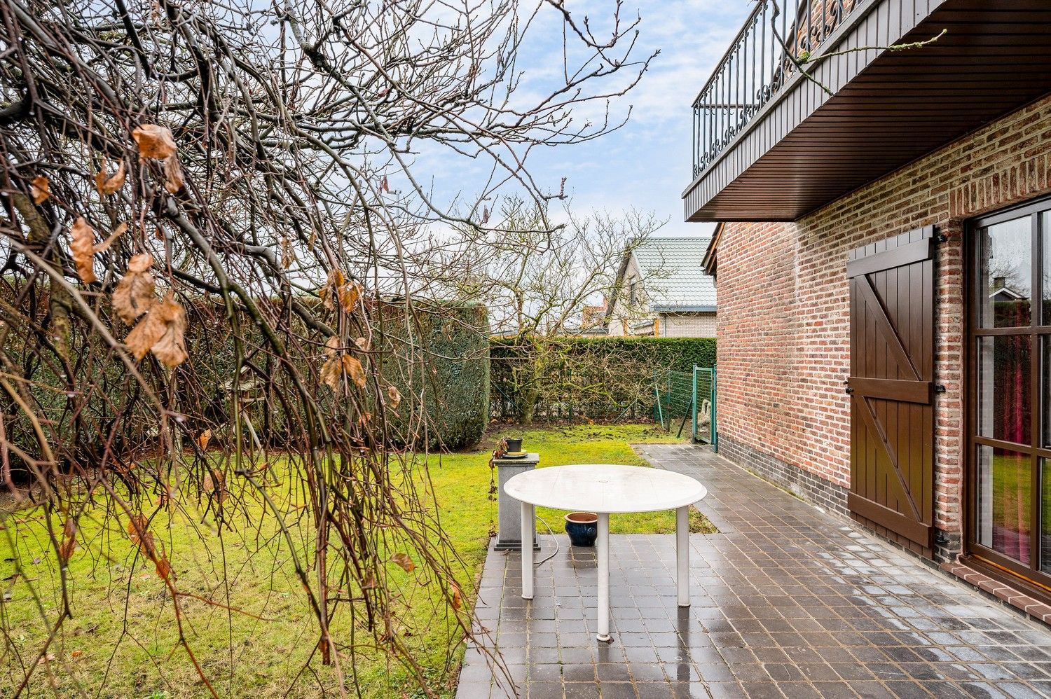 PRACHTIGE OP TE FRISSEN WONING OP EEN RUSTIGE LOCATIE foto 24