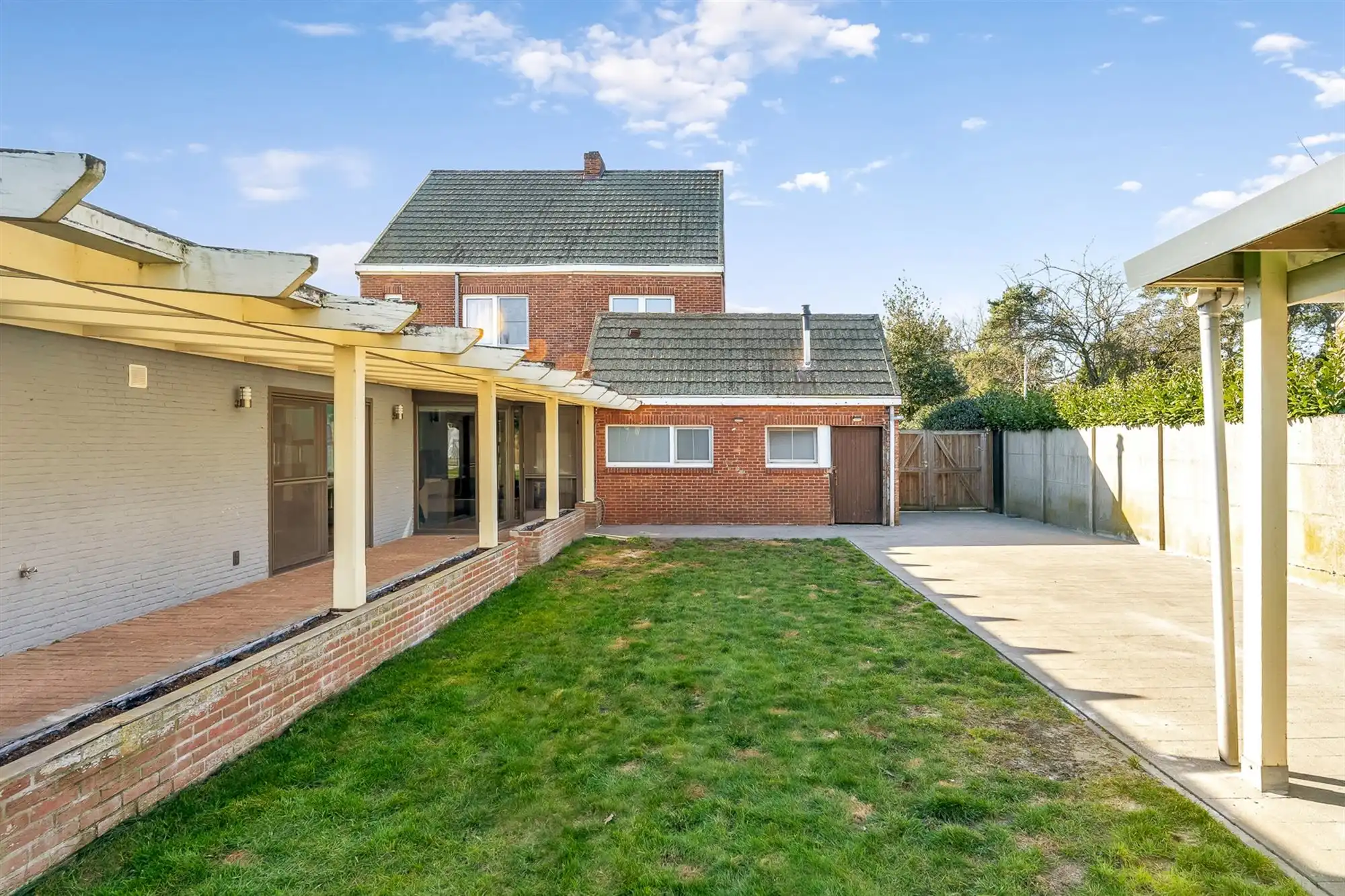 GERENOVEERDE TWEEWOONST foto 38