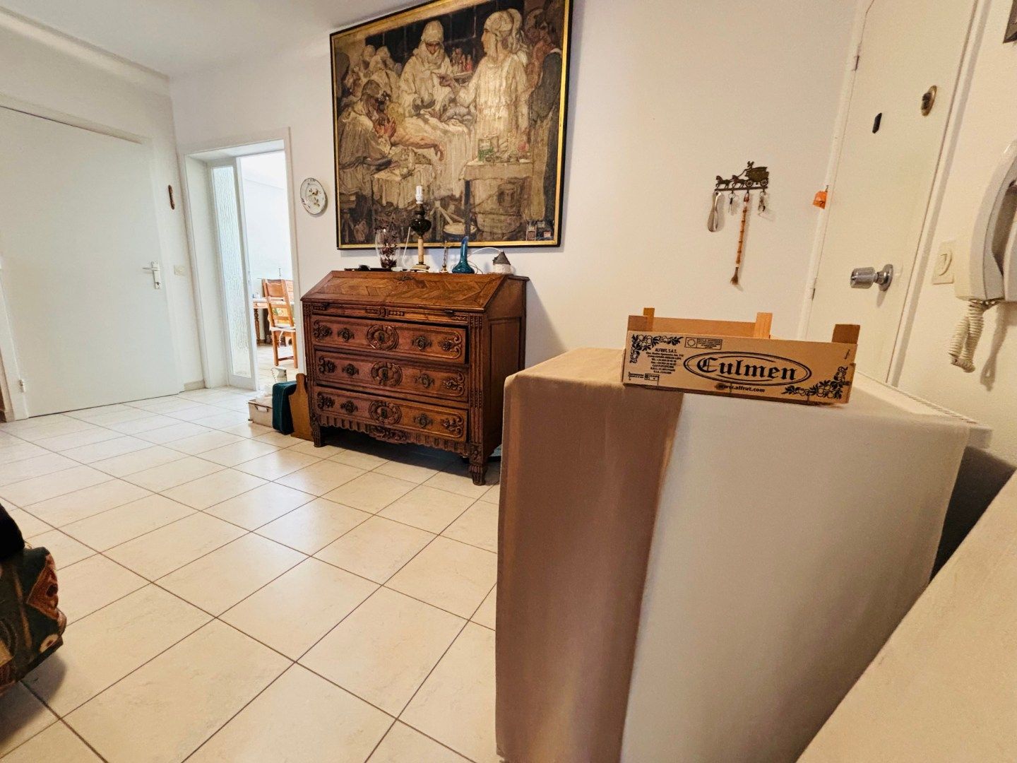 Volwaardig ruim appartement met dubbele garage op voetstap van de zeelijn foto 11