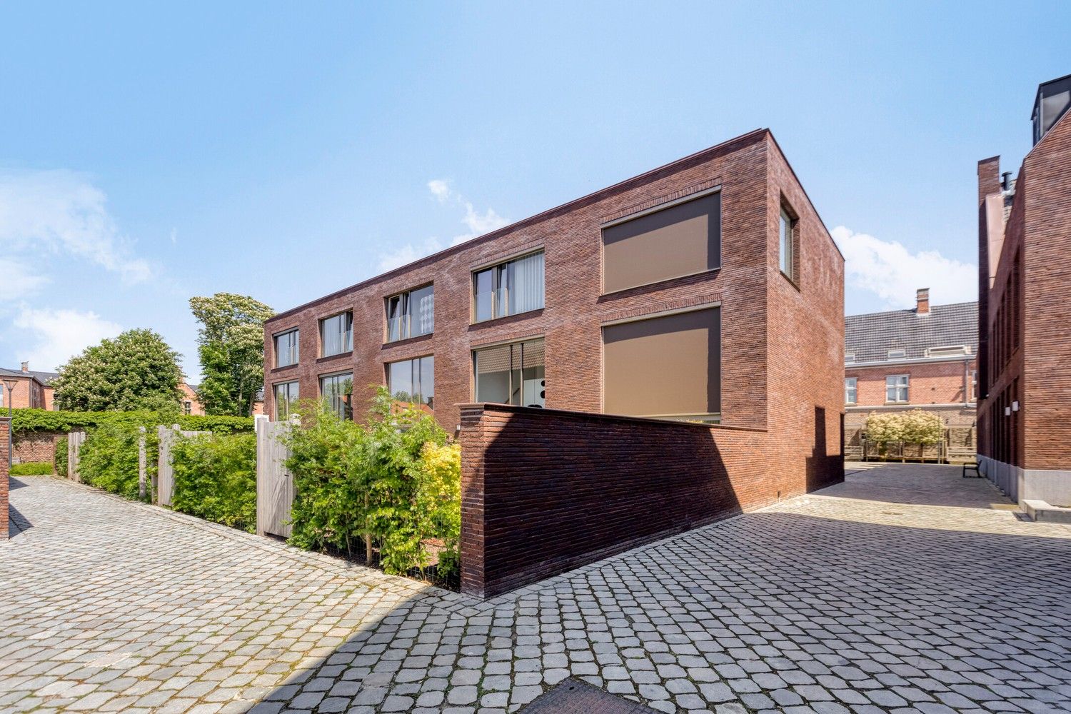Schitterende, lichtovergoten woning in het gegeerde Oud-Rekem, Lanaken. foto 42