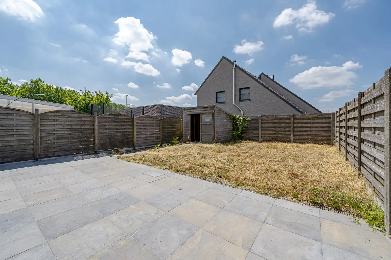 Instapklare woning met 3 slaapkamers, garage en zonnige tuin in Dadizele foto 7