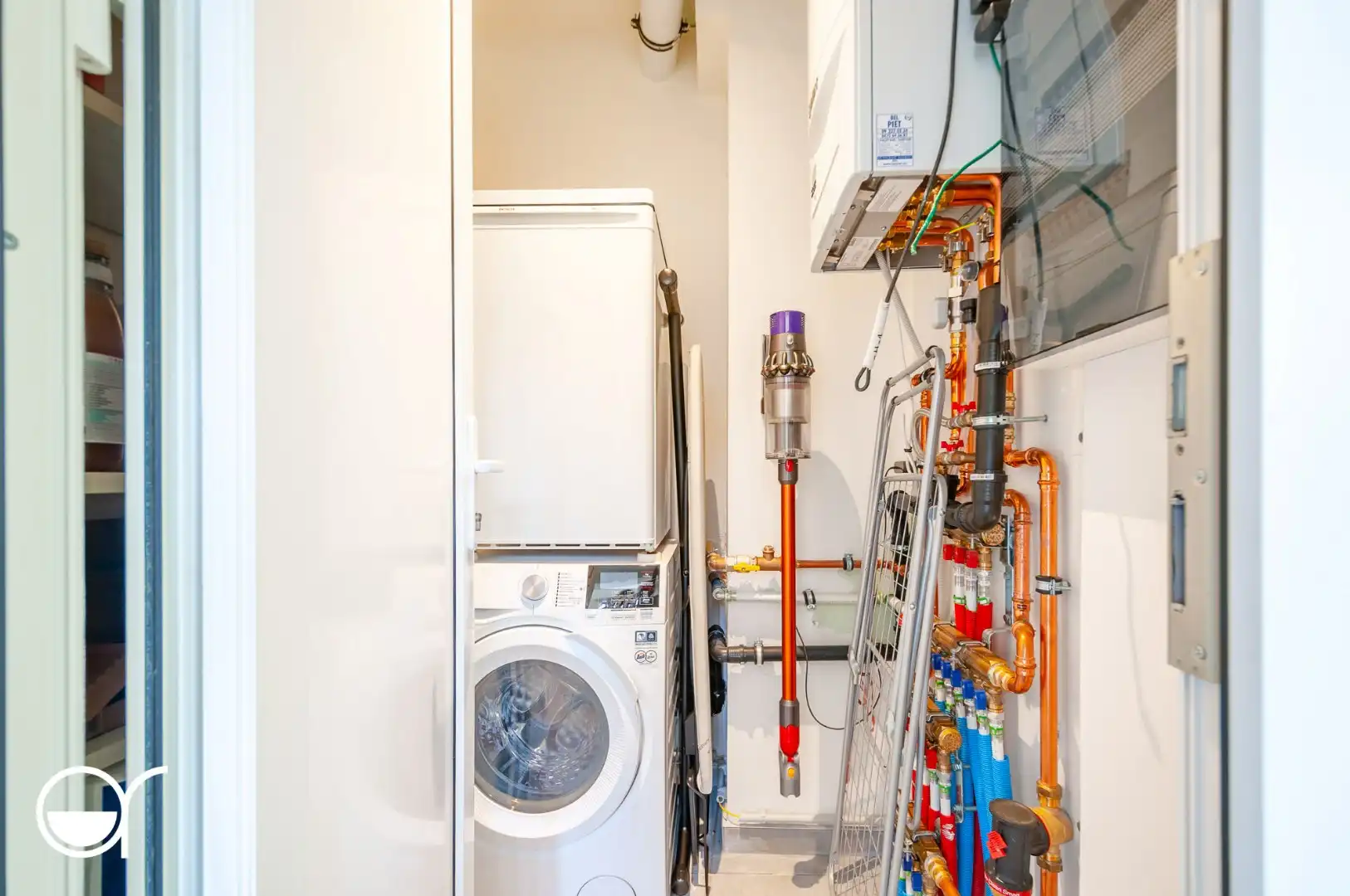 2 slaapkamer appartement met 2 terrassen in een rustige buurt. foto 23