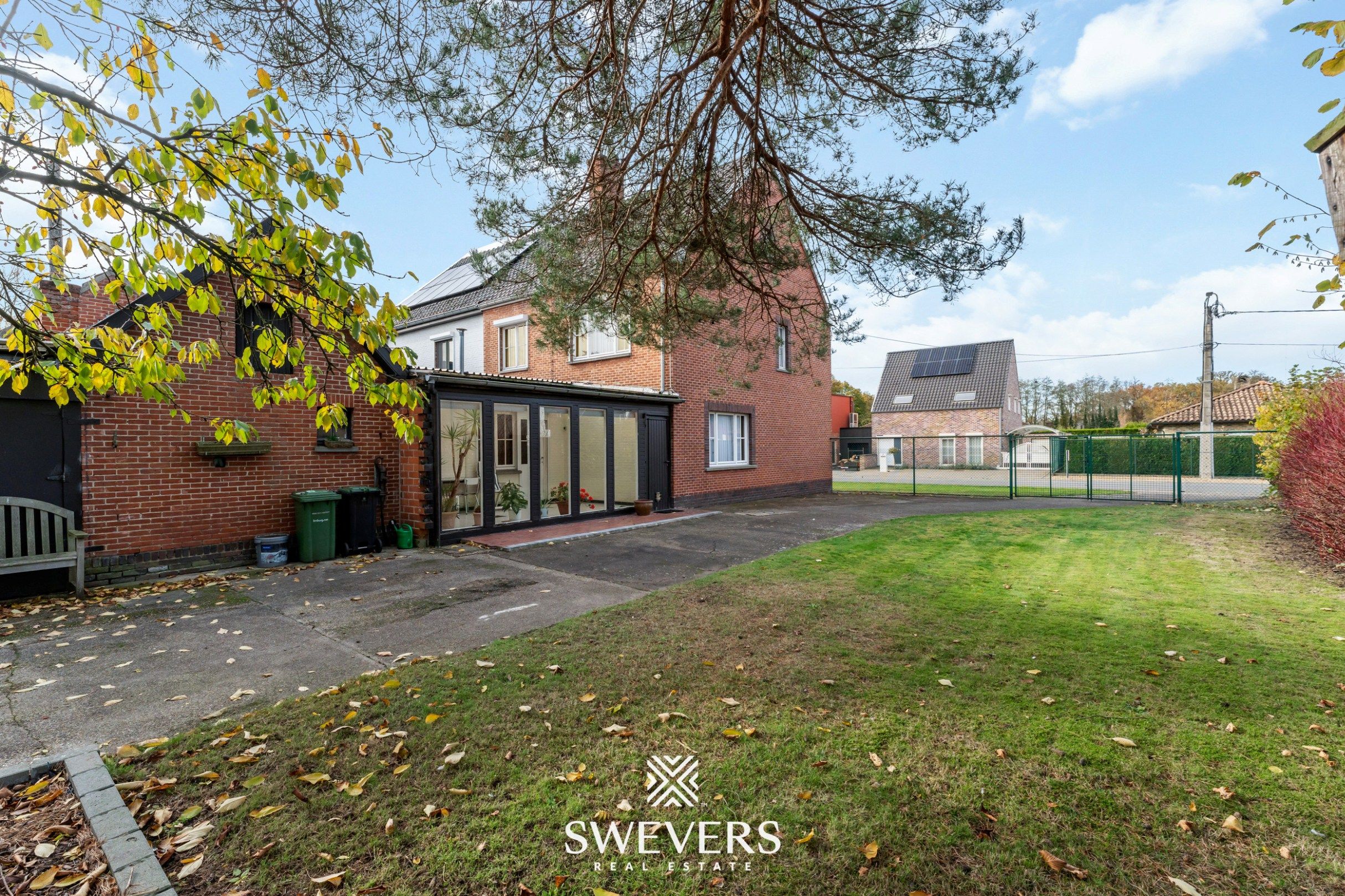 Charmante halfopen gezinswoning met potentieel (8are) op toplocatie in Diepenbeek foto 31