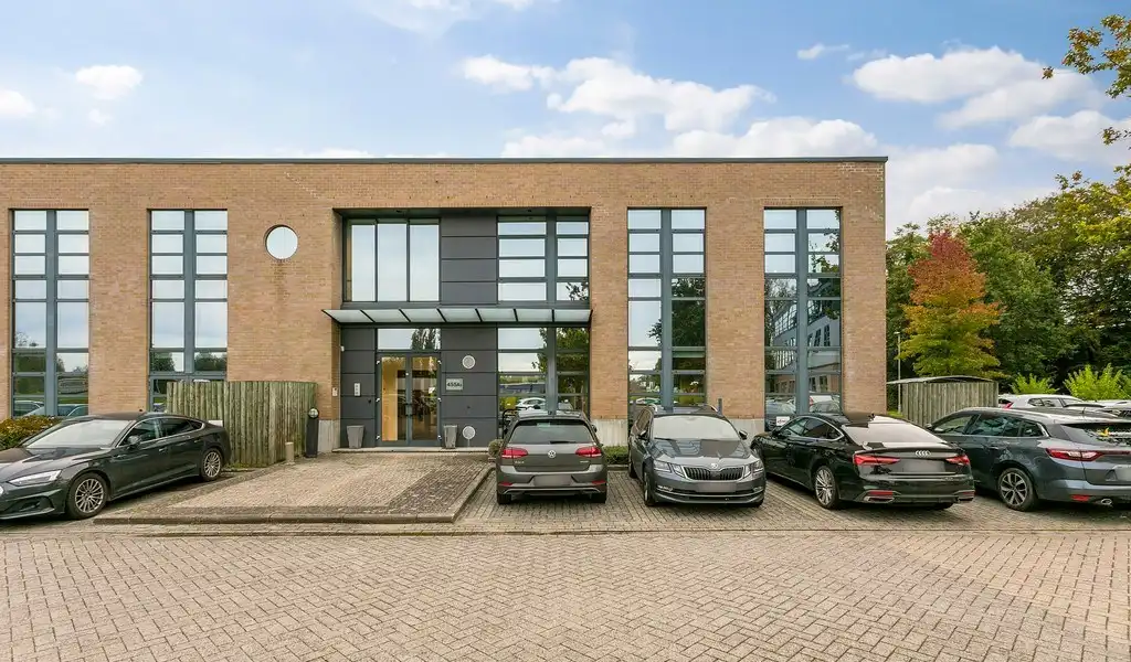 Gelijkvloers kantoor te huur in E19 Business Park te Mechelen foto 17