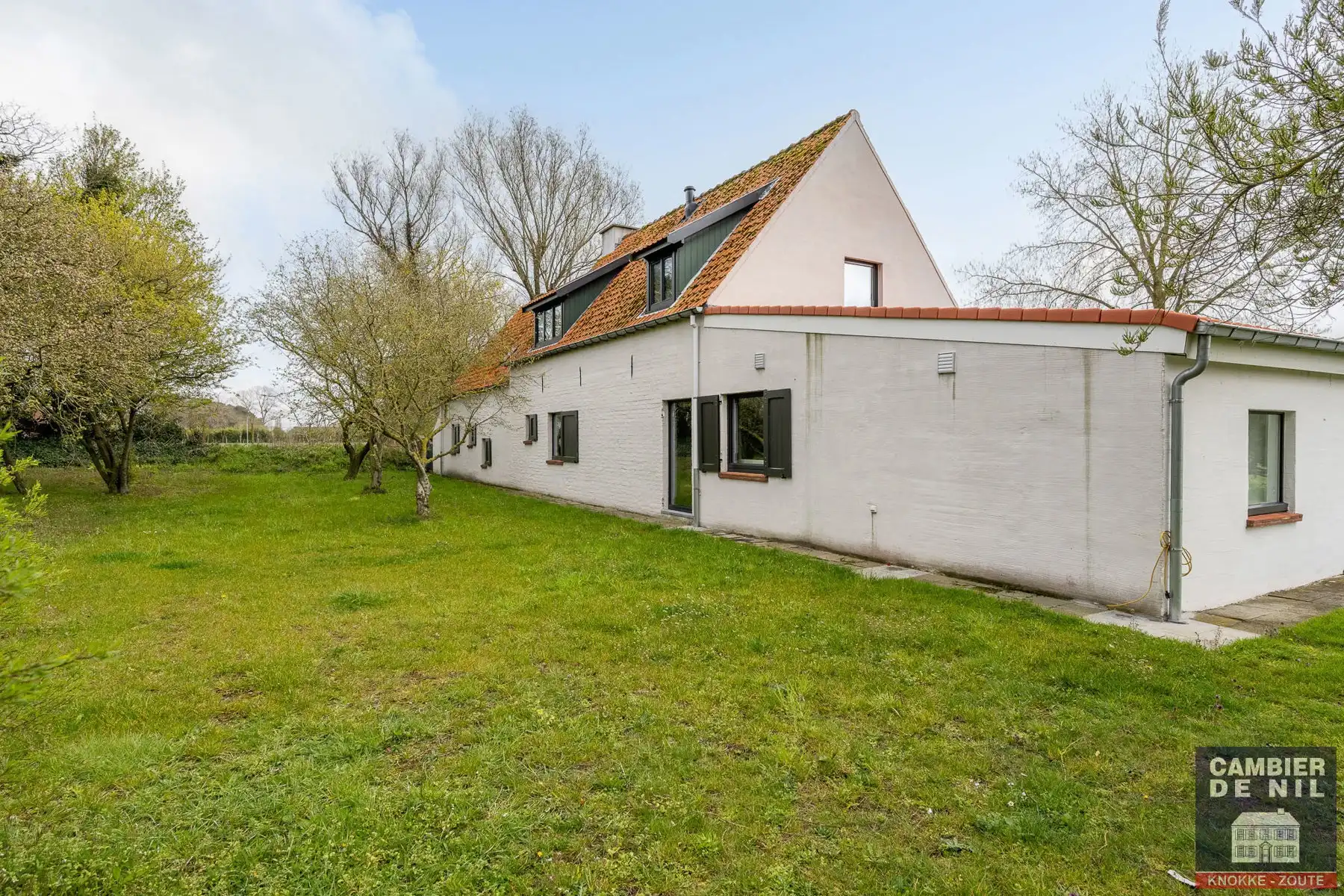 Charmante, vrijstaande woning in alle rust met tuin in het Zoute foto 45