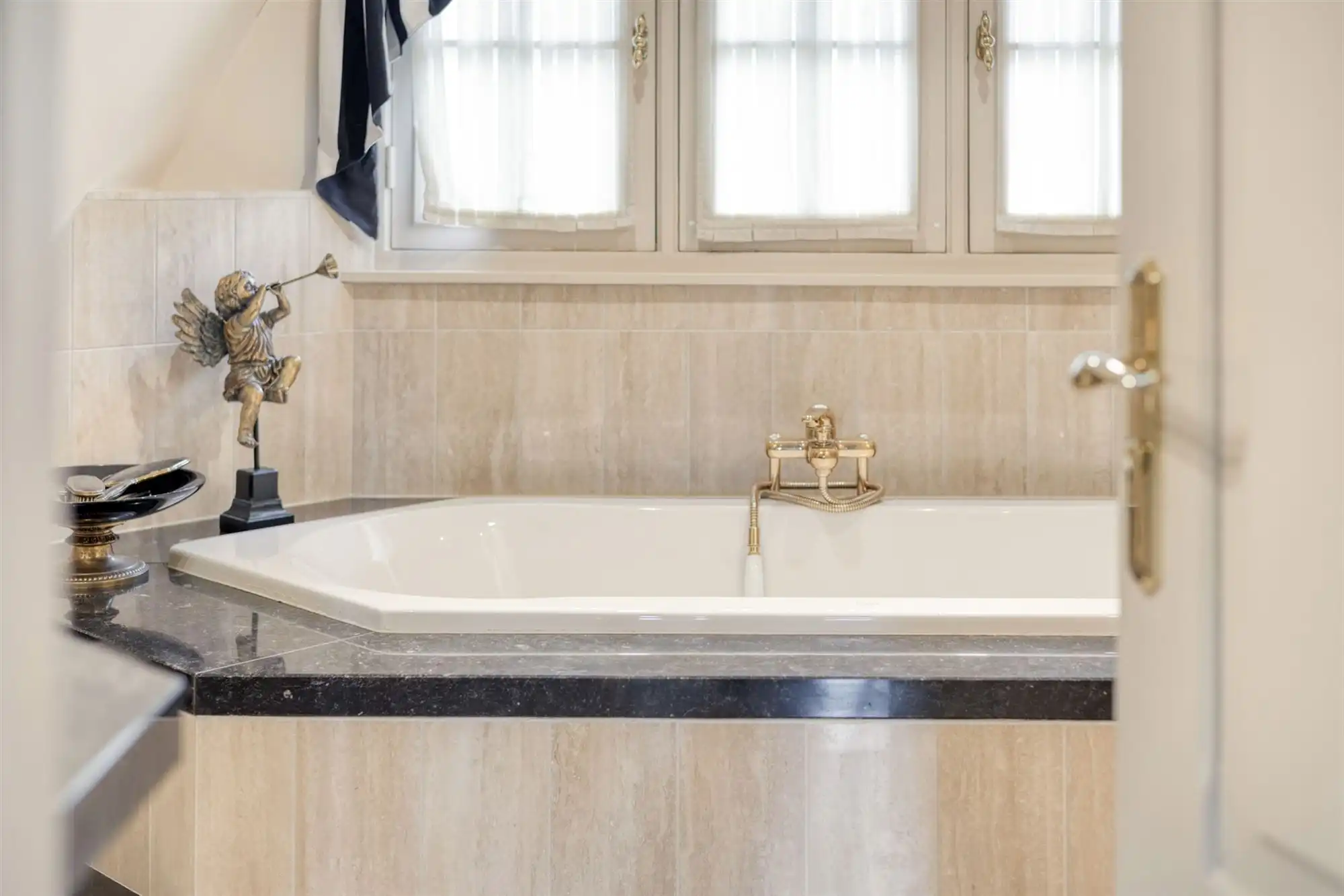 Exclusief landgoed met allure op parkdomein in Pelt foto 58