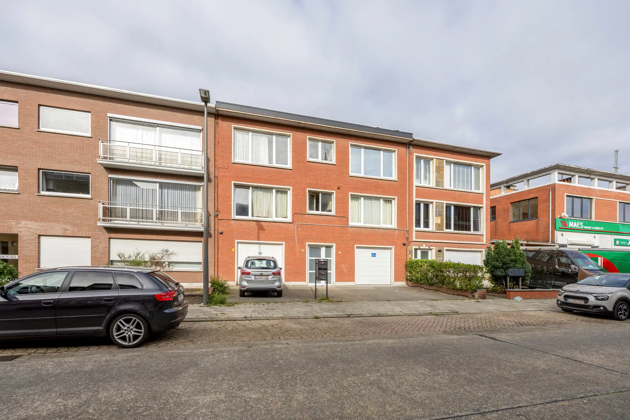 appartement met 2 slaapkamers en overdekt terras op centrale ligging in Deurne Zuid foto 14