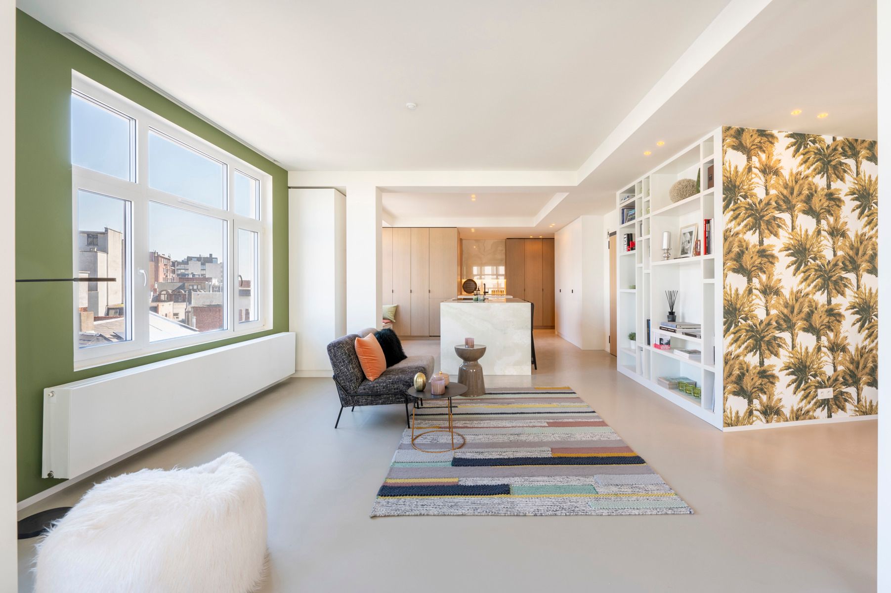 Luxueus gerenoveerd appartement in befaamde Meirbuilding foto 9