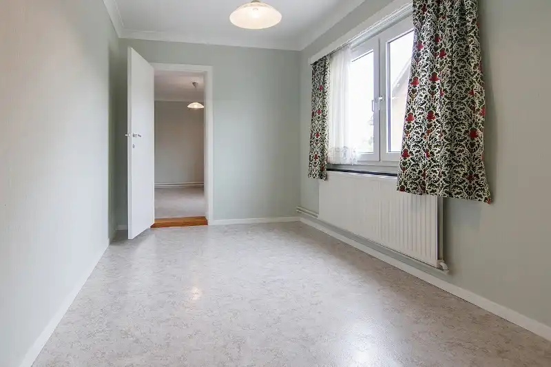 TRADITIONELE WONING VLAK BIJ DE STAD EN HET KANAAL foto 16