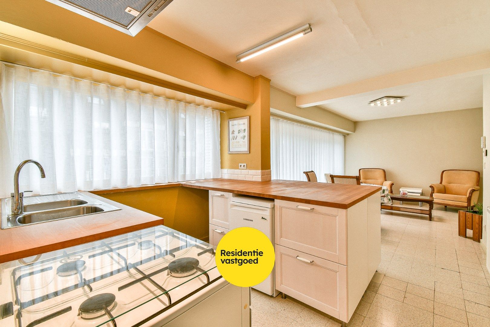 Instapklaar éénslaapkamerappartement in het centrum van Middelkerke foto 6