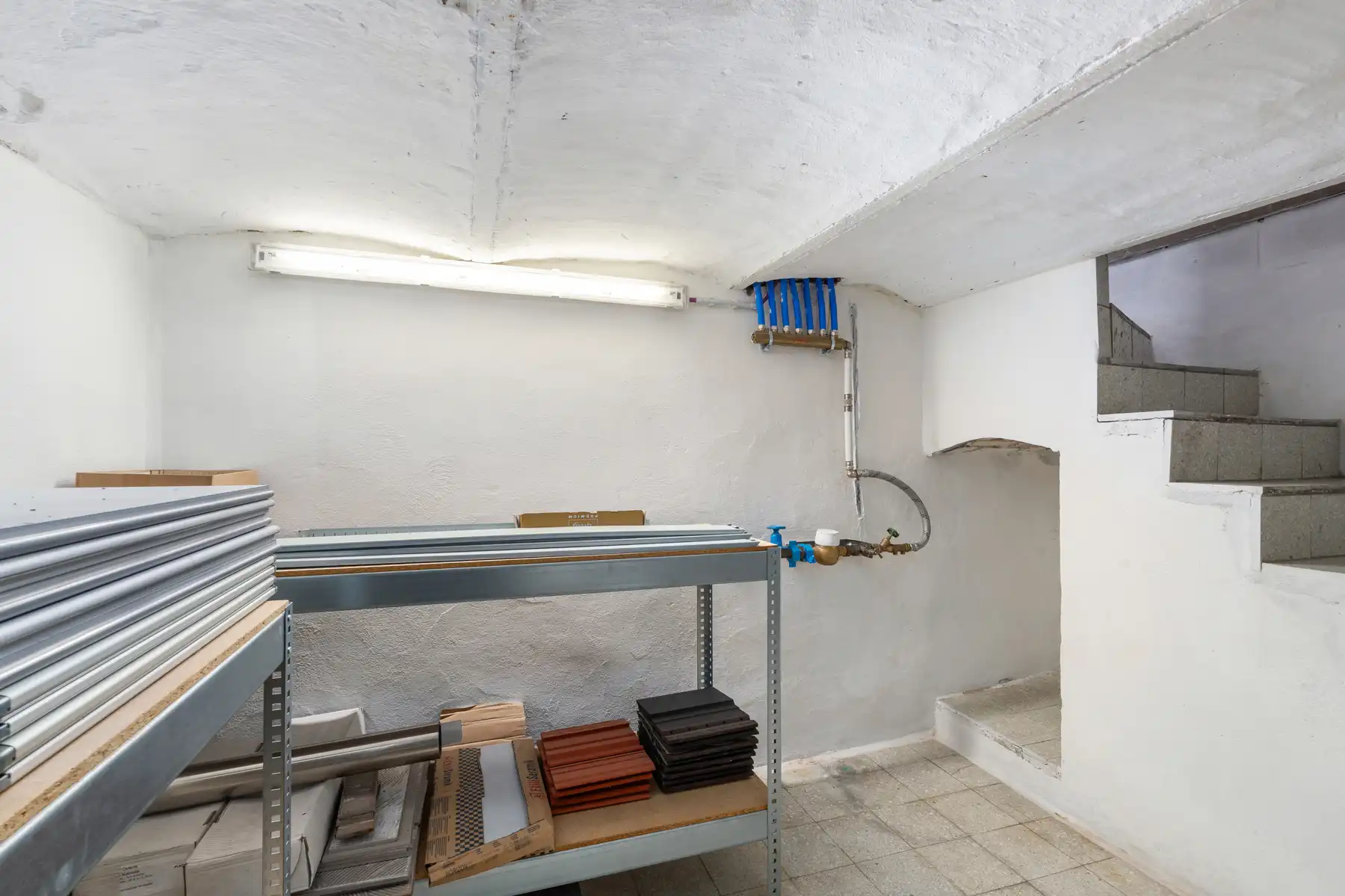  Polyvalente kantoorruimte en 2 appartementen foto 8