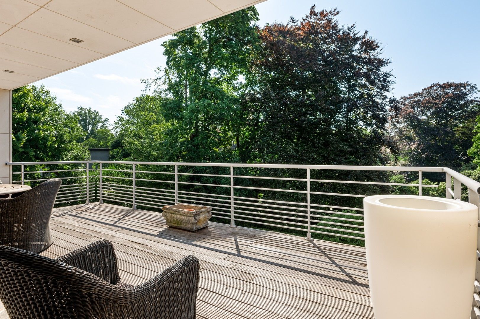 Royaal, ruim appartement in exclusief domein Cappellenhof foto 2