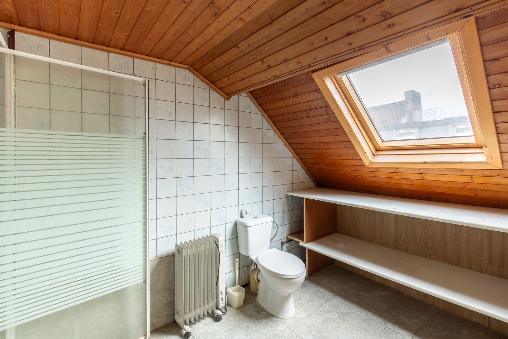 Handelspand met woonst in Chinese wijk foto 15