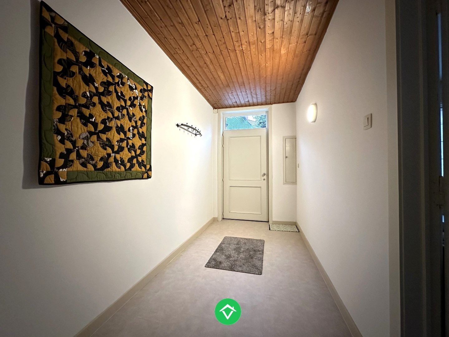 Instapklare gezinswoning met vier slaapkamers en gunstige ligging foto 2