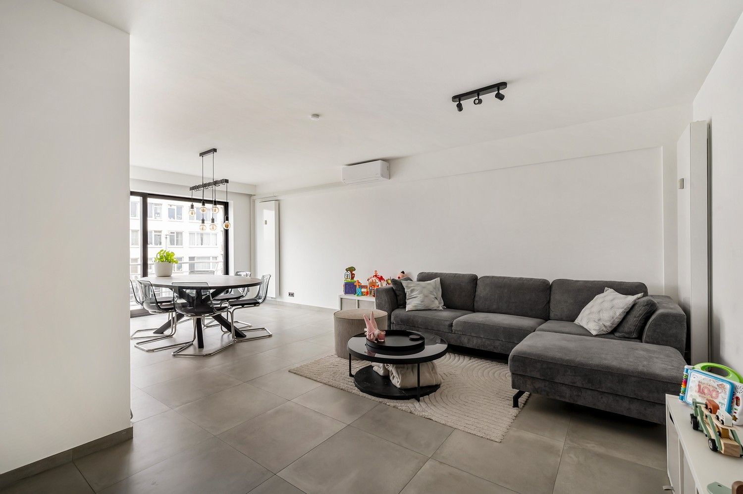 GERRENOVEERD APP I 2 SLPK I CENTRUM MECHELEN foto 8