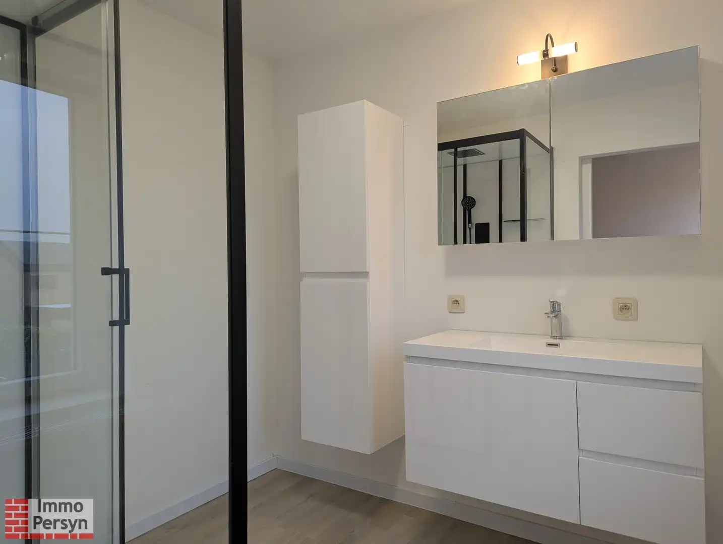 Rustig gelegen gezinswoning met tuintje foto 17