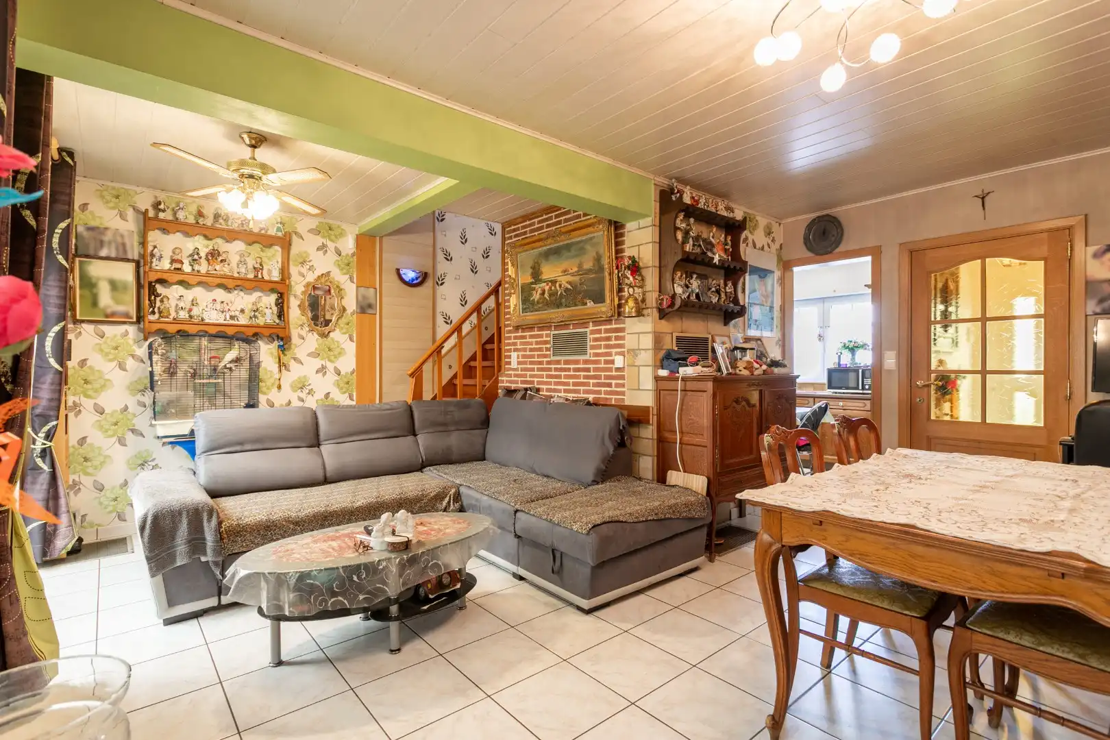 Solide woning te koop met 3 slpks, garage, veranda en tuin foto 4