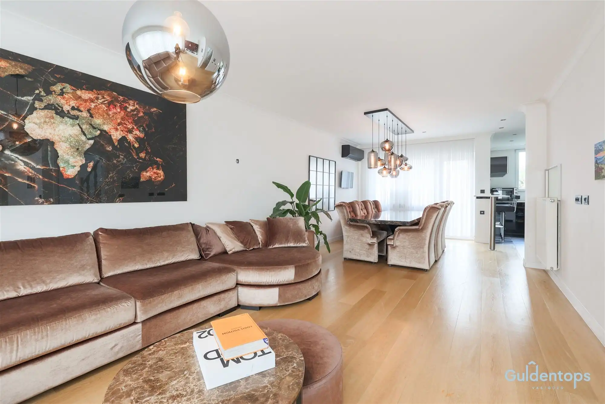 Knappe ruime woning op absolute toplocatie foto 10