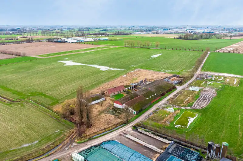 Uniek landelijk domein van ca. 10.000 m² met mogelijkheid tot nieuwbouw in Landegem foto 5