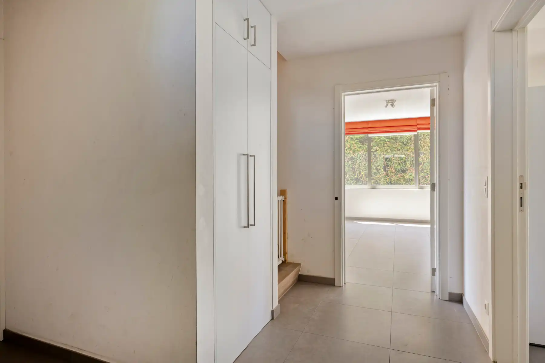 Ruime energiezuinige en instapklare villa in Wemmel foto 4