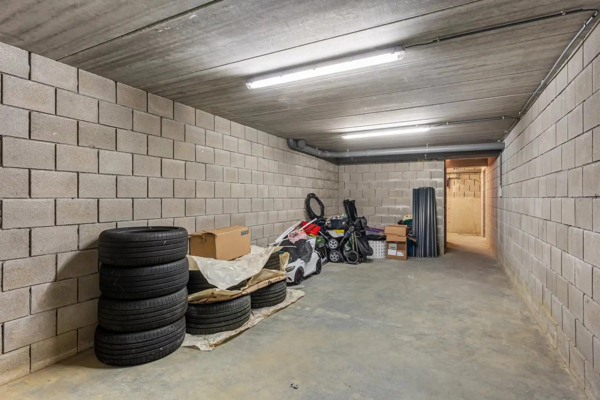 Recente gezinswoning in rustige straat te Houthalen foto 21