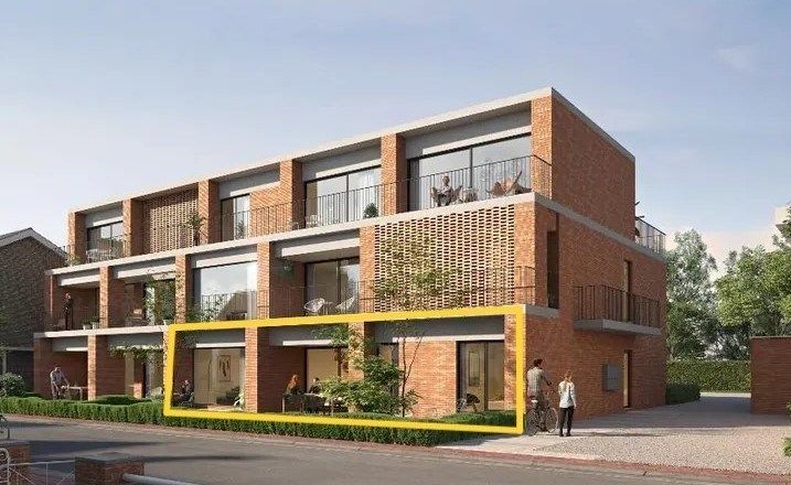 Rustig gelegen 2-slaapkamer appartement met open staanplaats foto 9