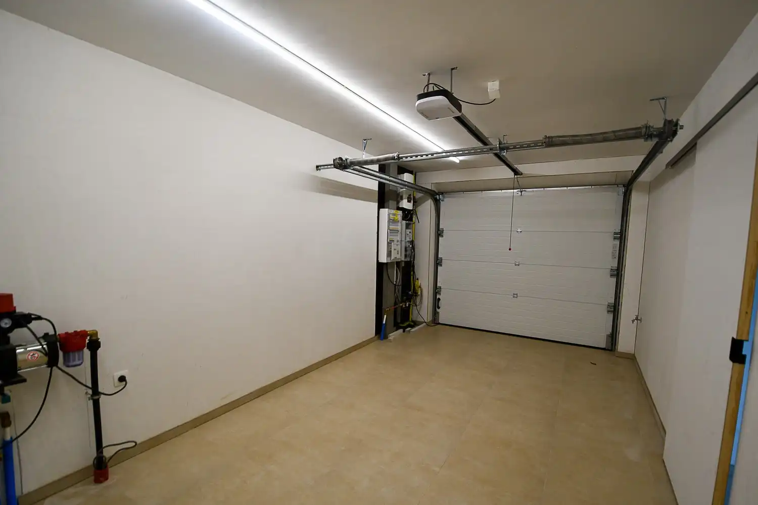 Instapklare nieuwbouwwoning met 4 slaapkamers en hoge afwerkingsgraad foto 9