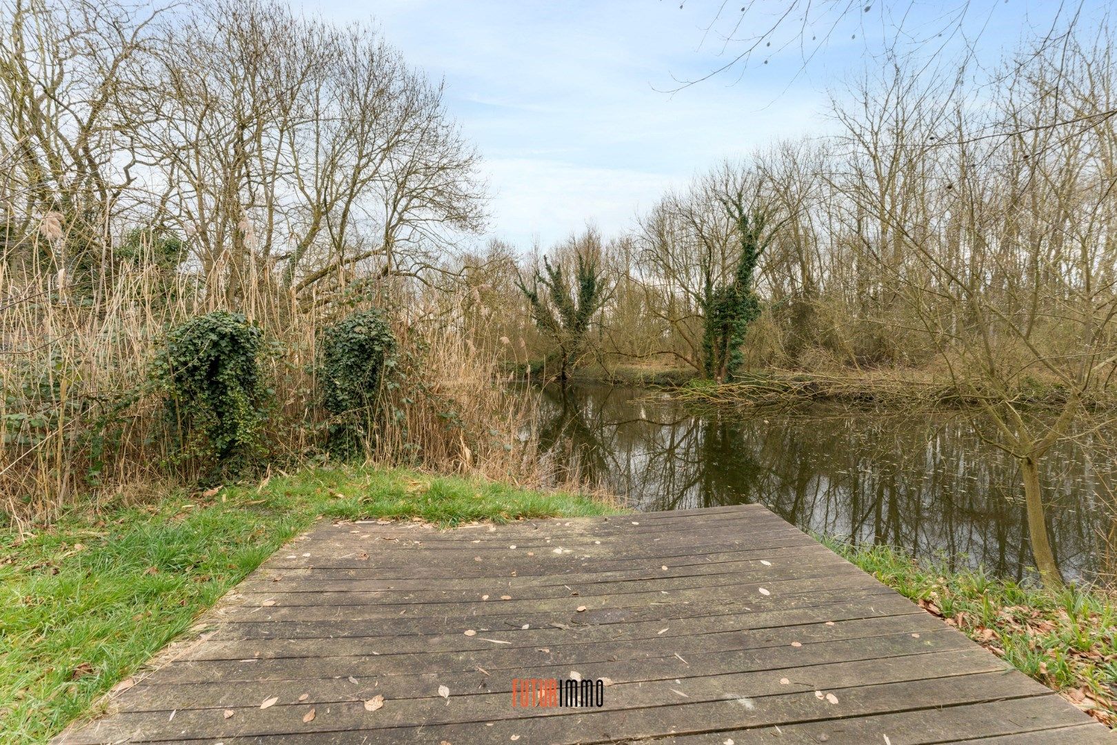 Instapklare HOB met 4 slaapkamers en ruime tuin foto 24