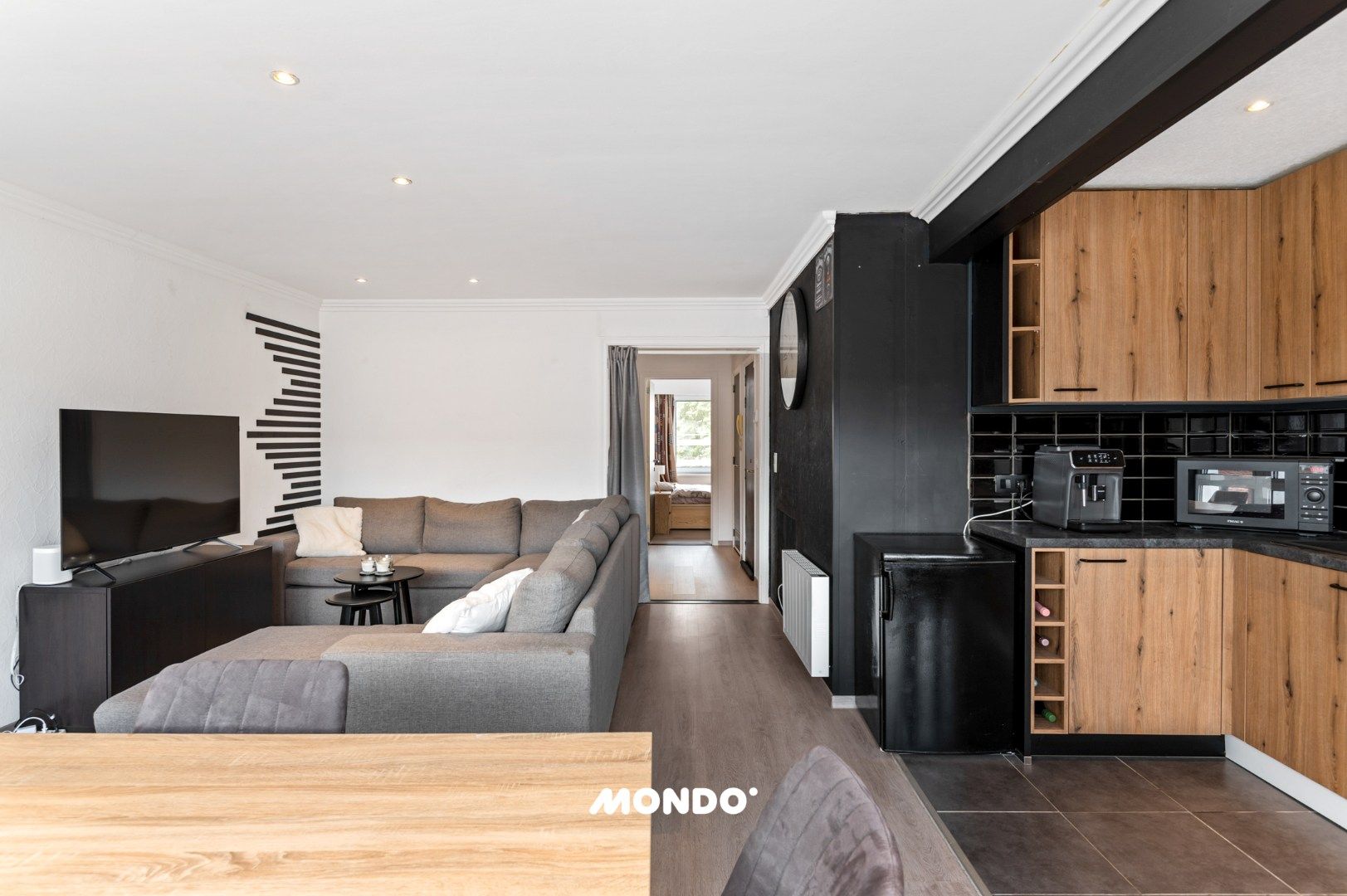 Instapklaar appartement met 2 slaapkamers en terras in centrum Willebroek foto 5