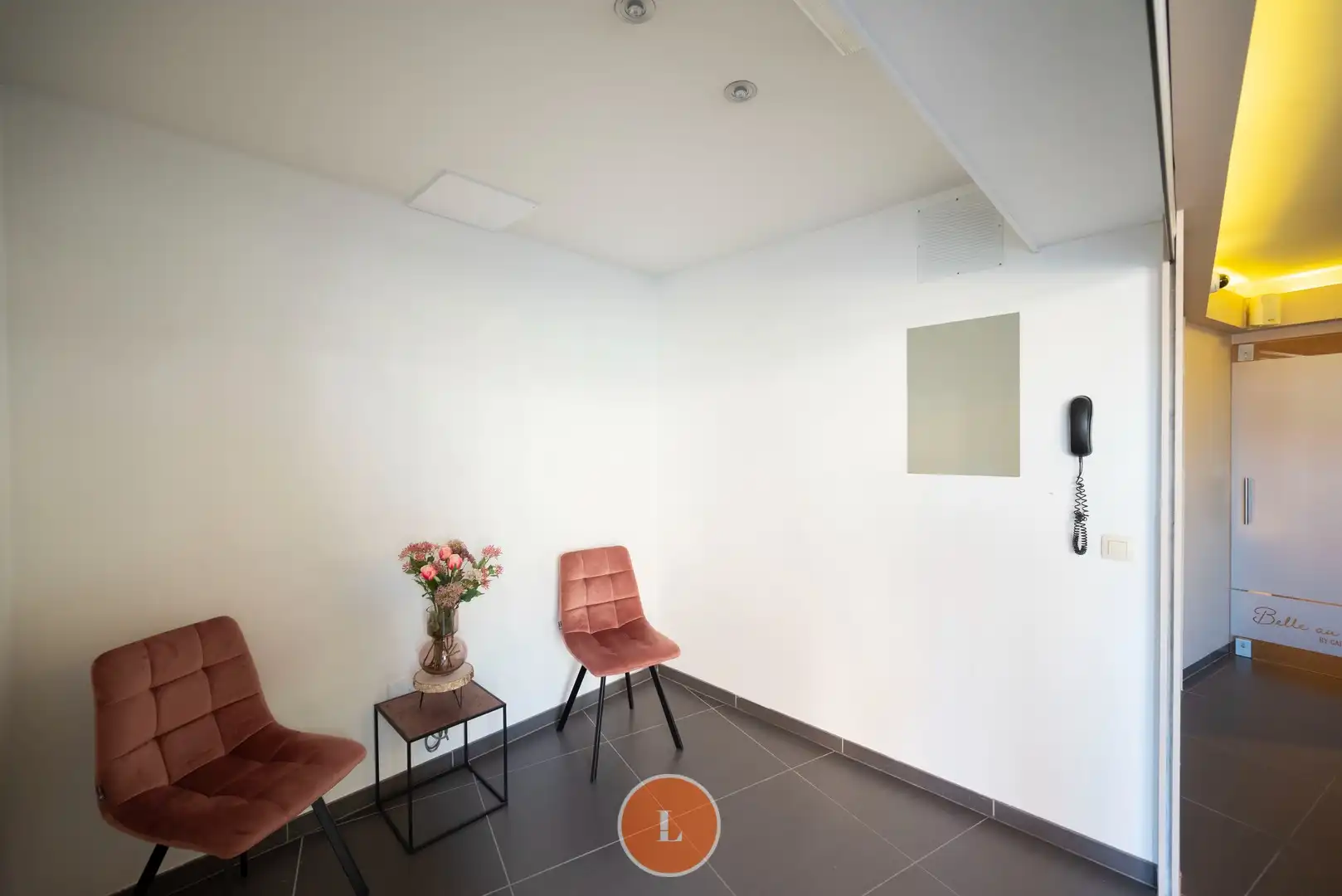 Handelspand op topligging in Menen foto 11