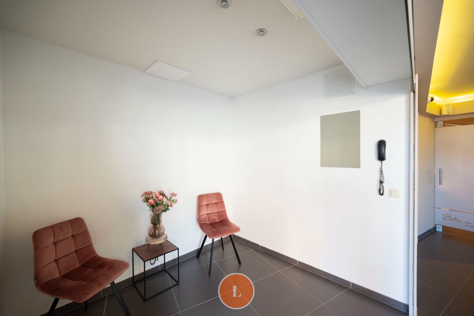 Handelspand op topligging in Menen foto 11