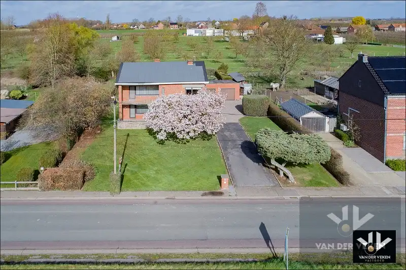 Hoofdfoto van de publicatie: RUIME GEZINSWONING MET 4 SLAAPKAMERS