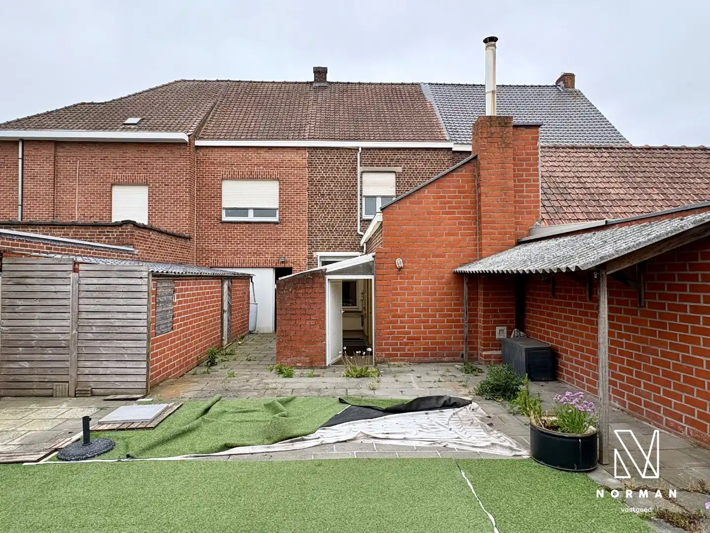 Ruime woning te koop met 4 slaapkamers en een grote garage te Harelbeke!  foto 18