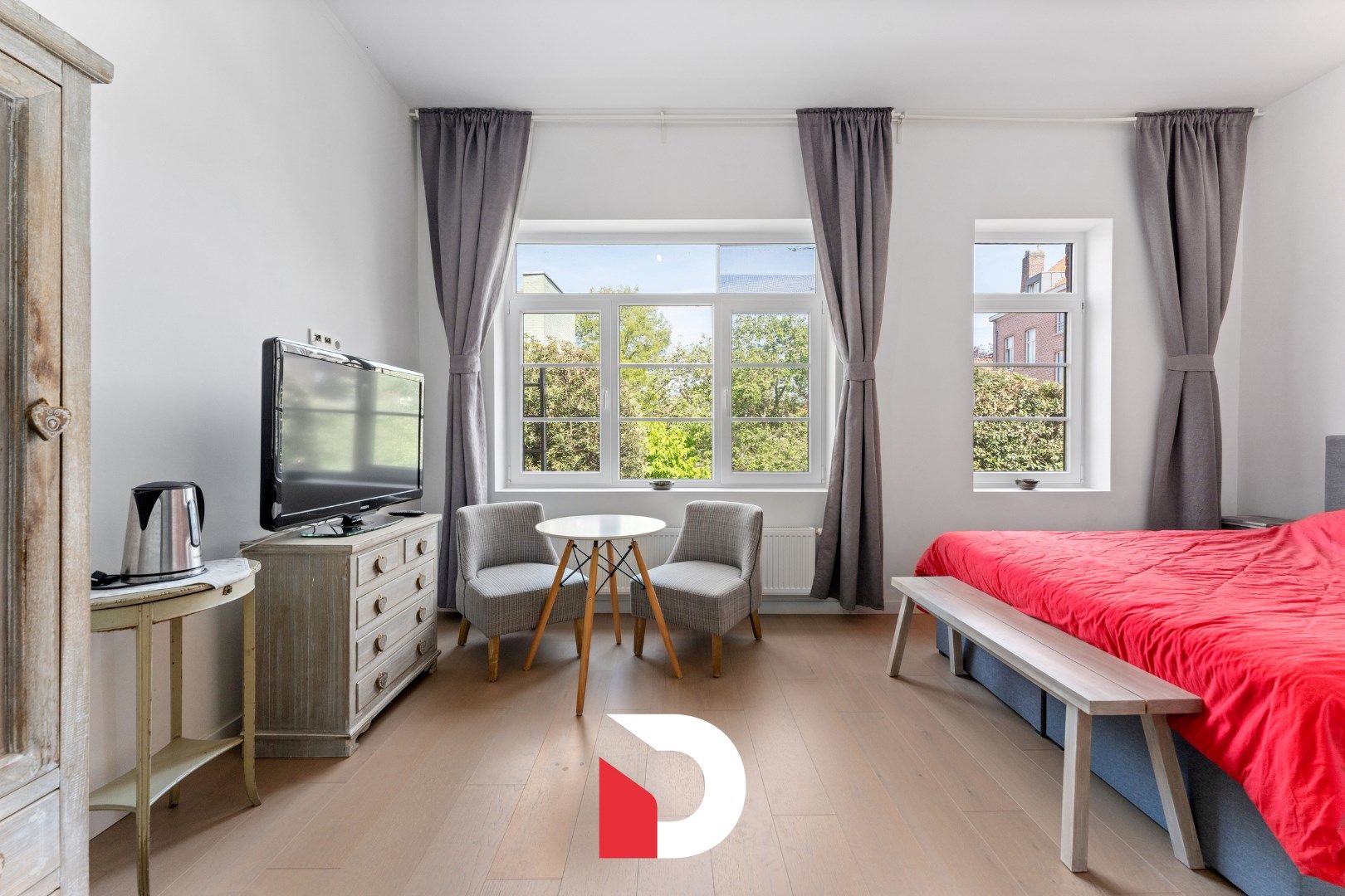 Burgerwoning met 5 slk en vergunde gastenlogies foto 24