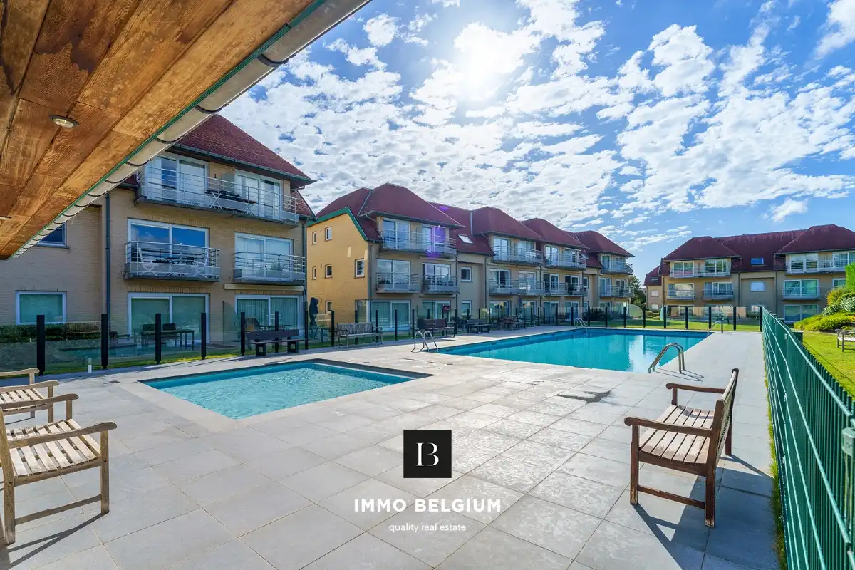 Zuidgericht 2-slaapkamerappartement met terras, dicht bij het centrum foto 3