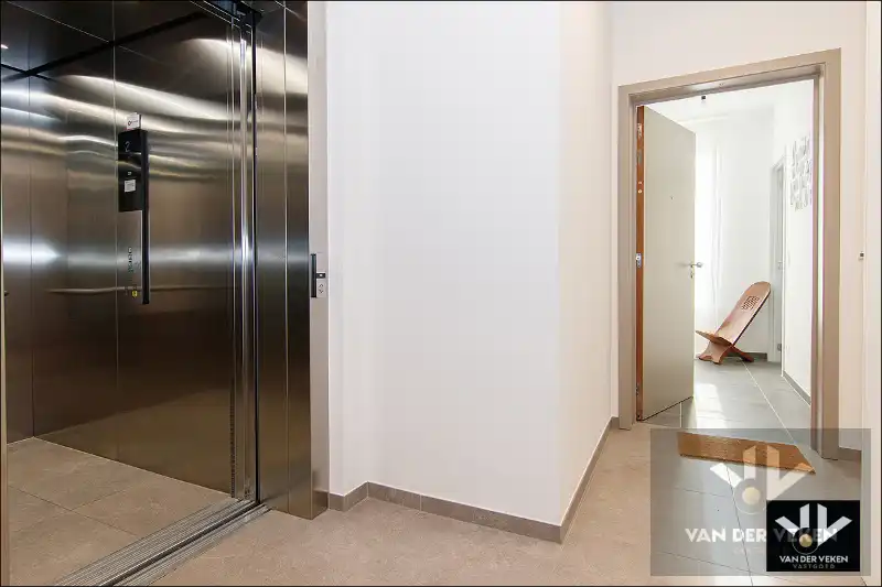MOOI AFGEWERKTE 1-SLPK APPARTEMENT OP TOPLOCATIE foto 6