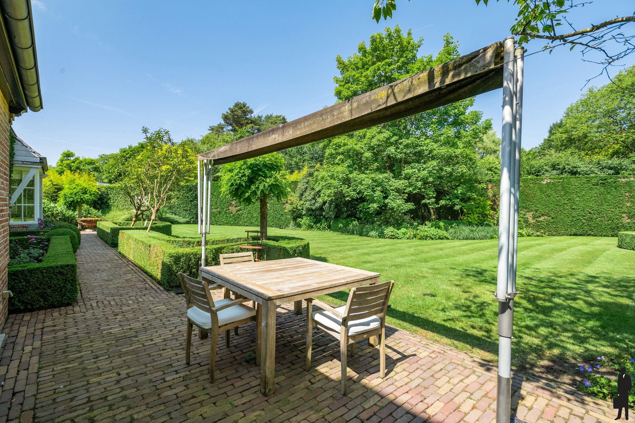 Authentieke villa grenzend aan natuurgebied foto 45