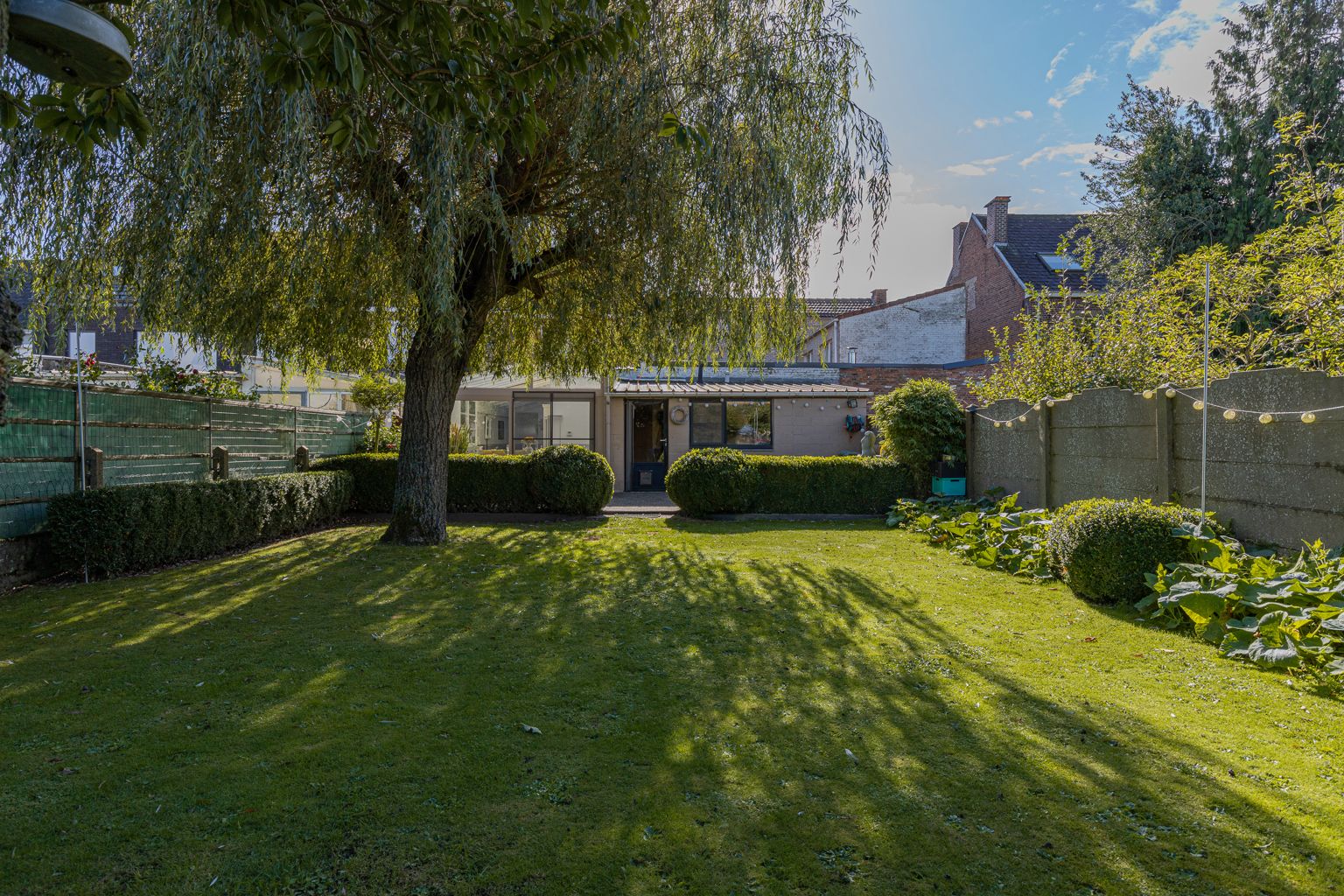 Rijwoning nabij het centrum van Opwijk foto 22