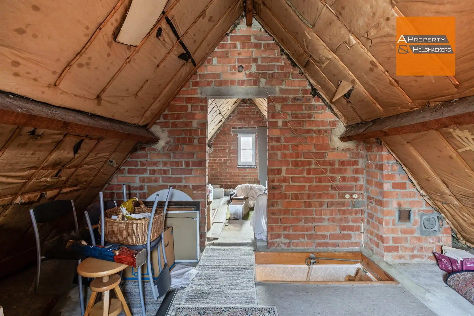 Lichtrijke villa met 4 slaapkamers nabij Britse School foto 25