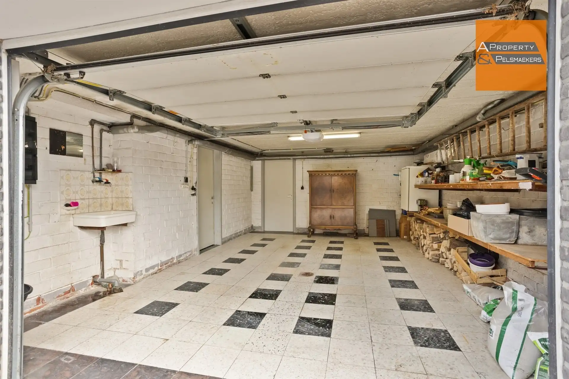 Lichtrijke villa met 4 slaapkamers nabij Britse School foto 25