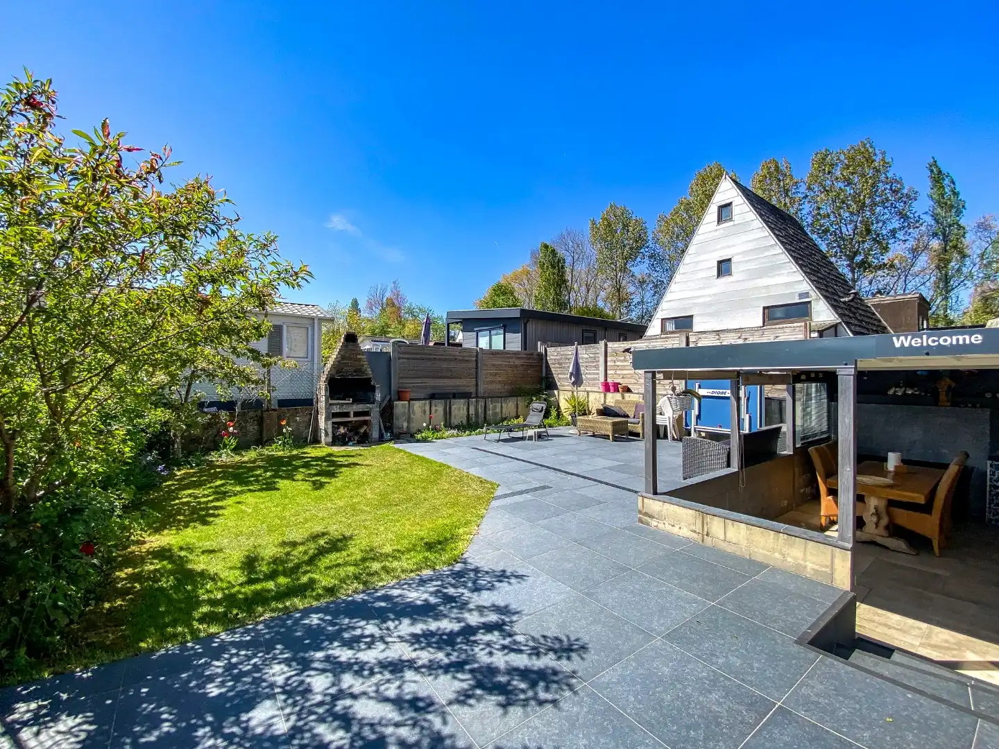 Instapklare woning gelegen op 330m² te Oostduinkerke.  foto 18