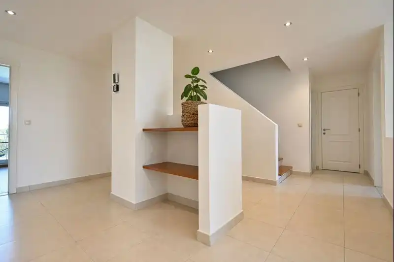 Exclusieve villa met zwembad op absolute toplocatie in het charmante Neerharen (Lanaken) foto 30