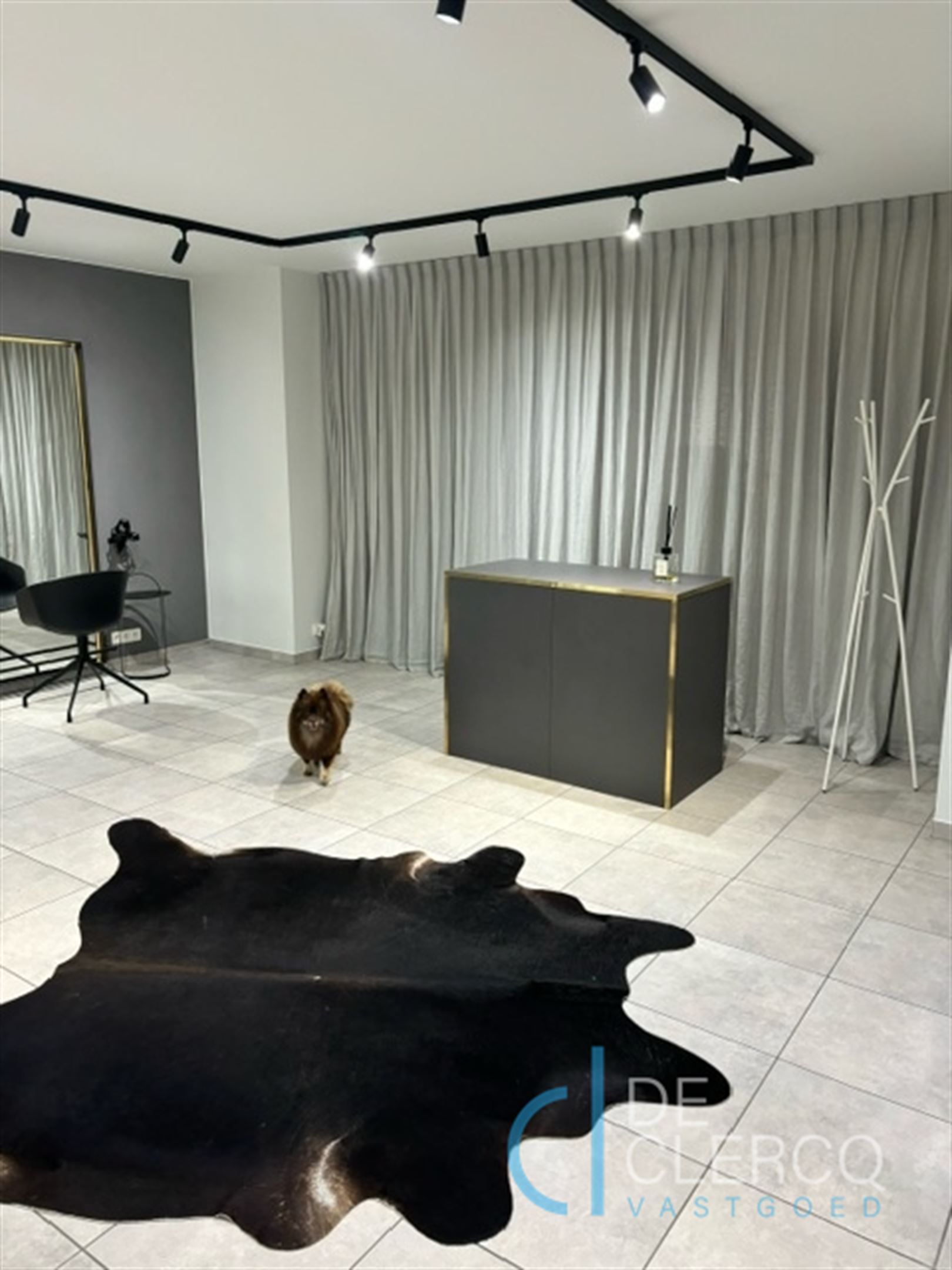 Nieuwbouw handelspand TE KOOP op toplocatie in Lochristi! foto 10