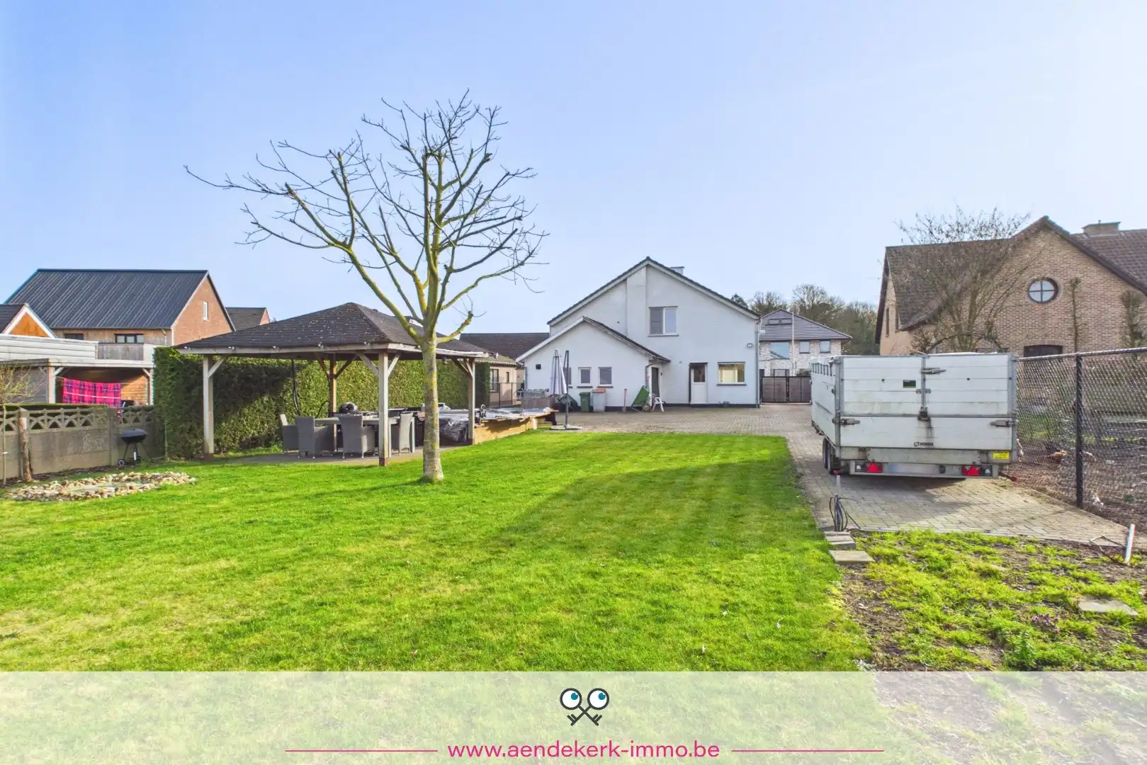 Ruime gezinswoning met 6 slaapkamers en tuin met zwembad in Kessenich foto 34