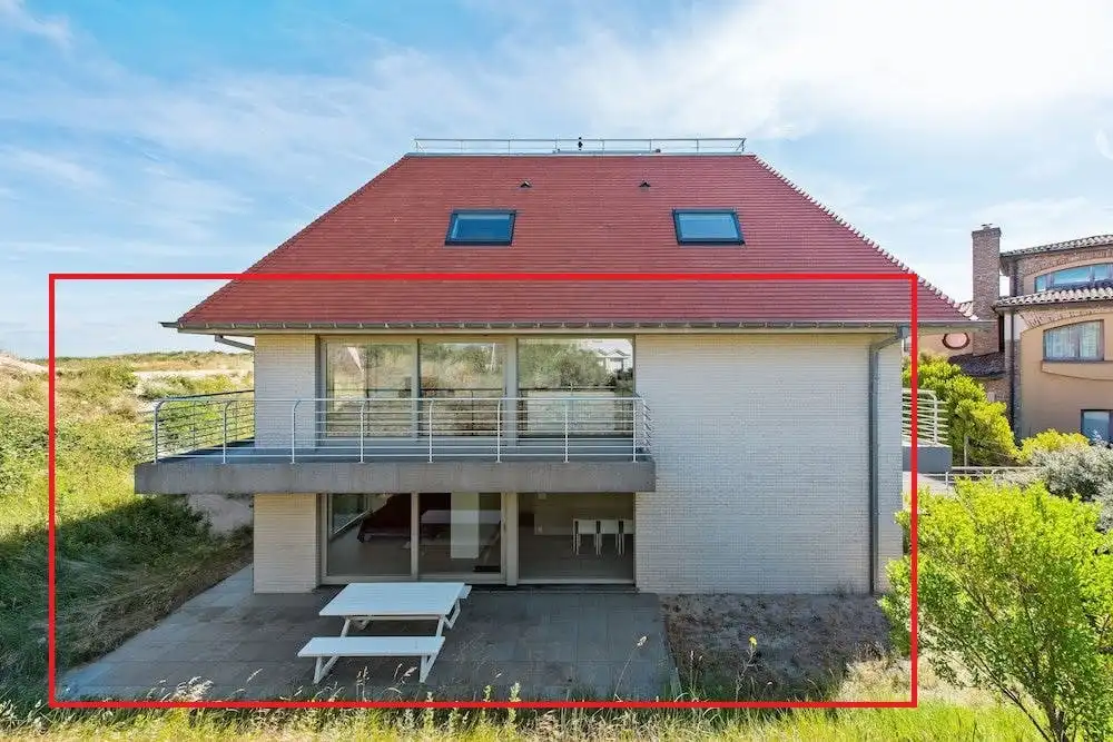 Uniek appartement met vier slaapkamers te koop in Koksijde! foto 2