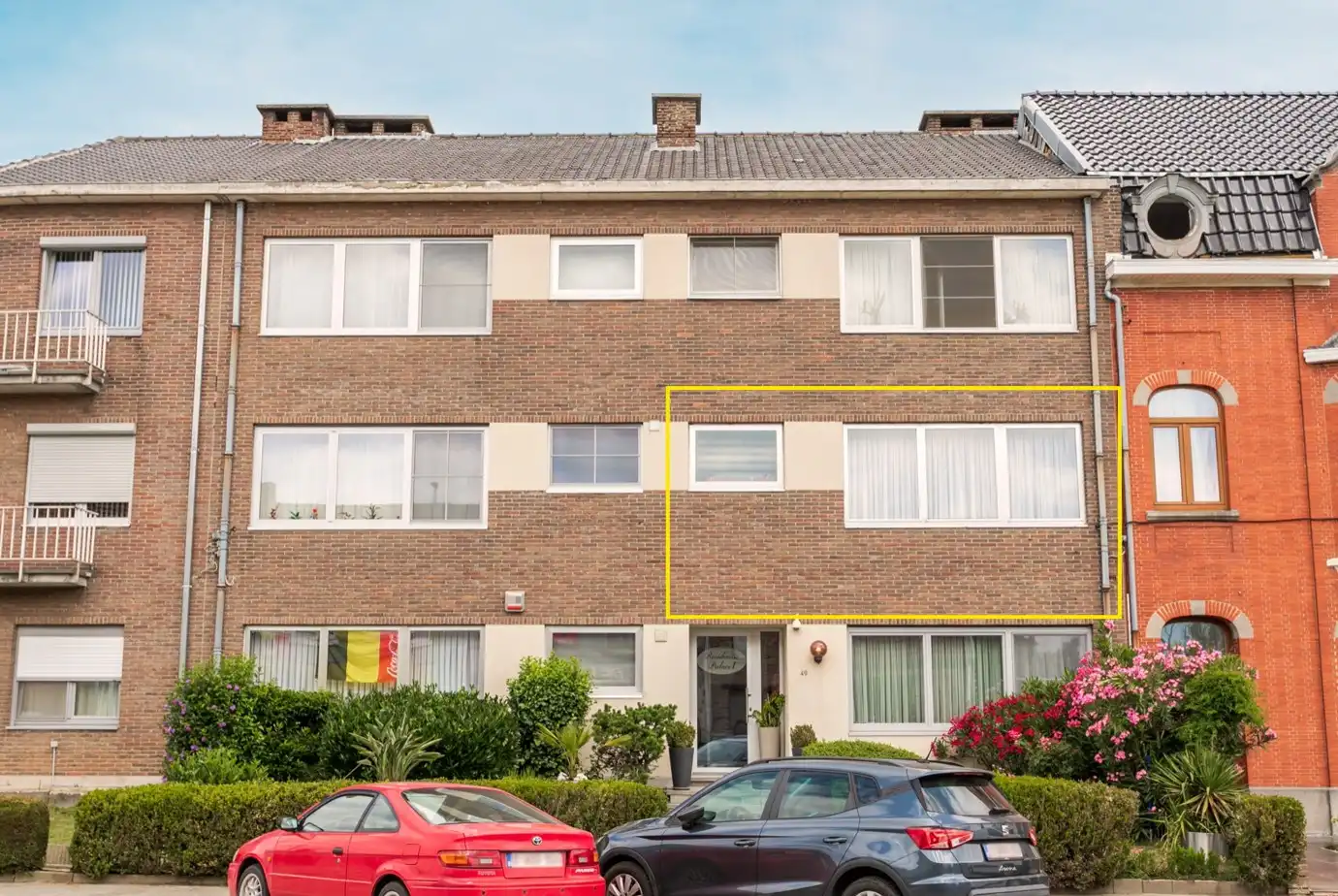 2 slpk app. met terras en garage foto 12