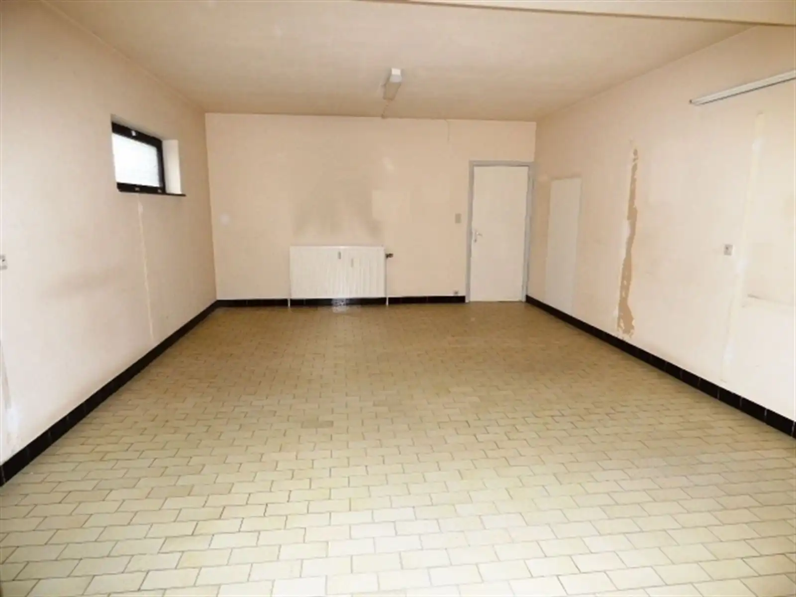 Commercieel gebouw foto 5