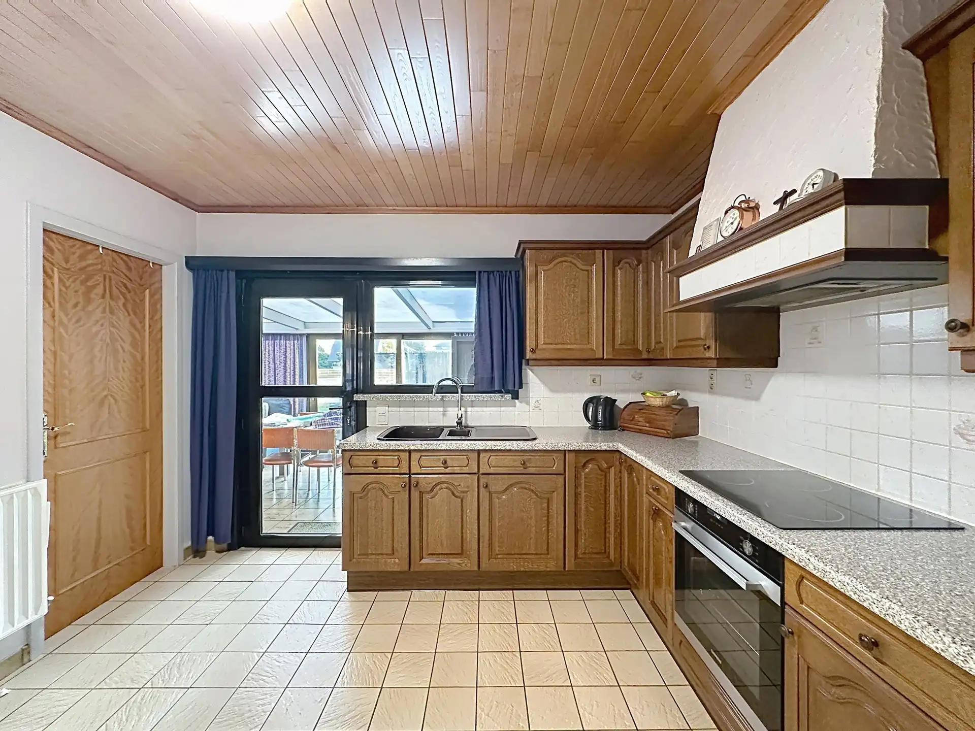 Te moderniseren bungalow op topligging foto 10