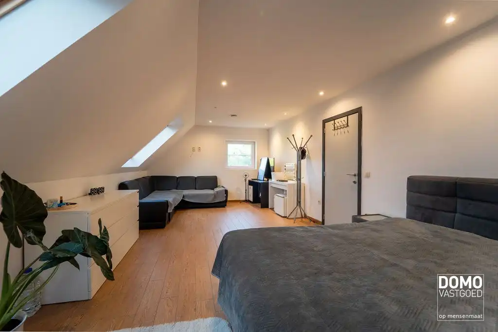 Gunstig gelegen handelshuis te Spalbeek (Hasselt) foto 15