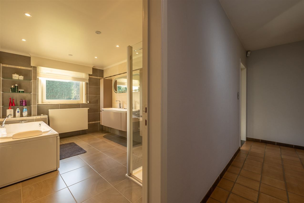 verborgen parel in het groen foto 49